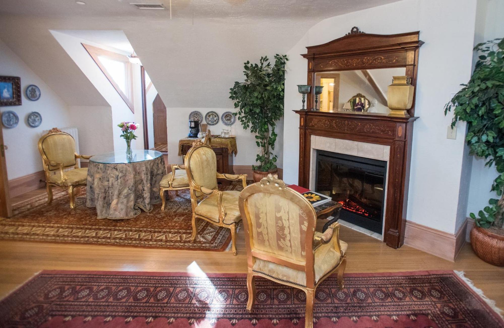 Gramercy Mansion Stevenson Bilik gambar