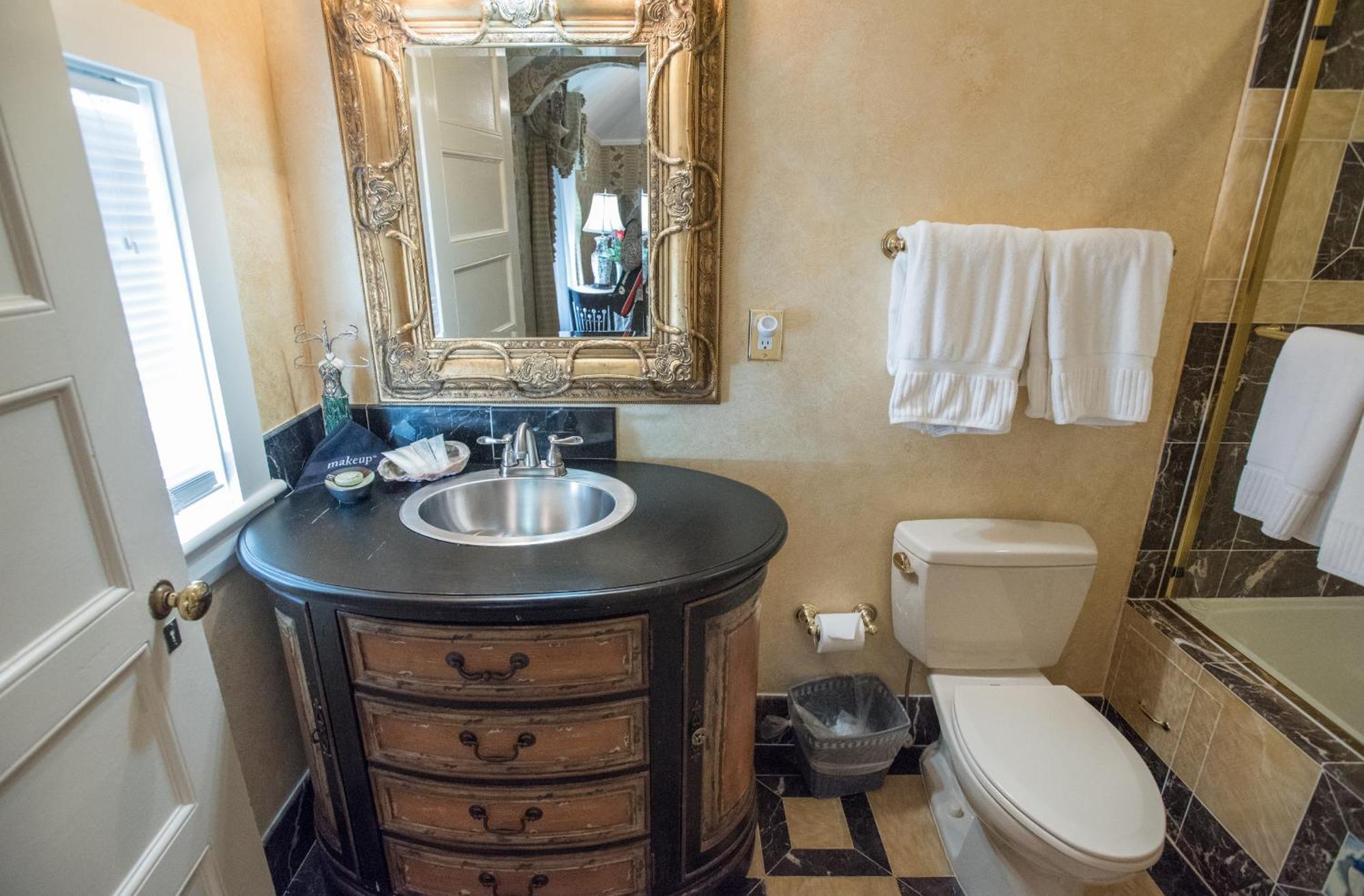 Gramercy Mansion Stevenson Bilik gambar