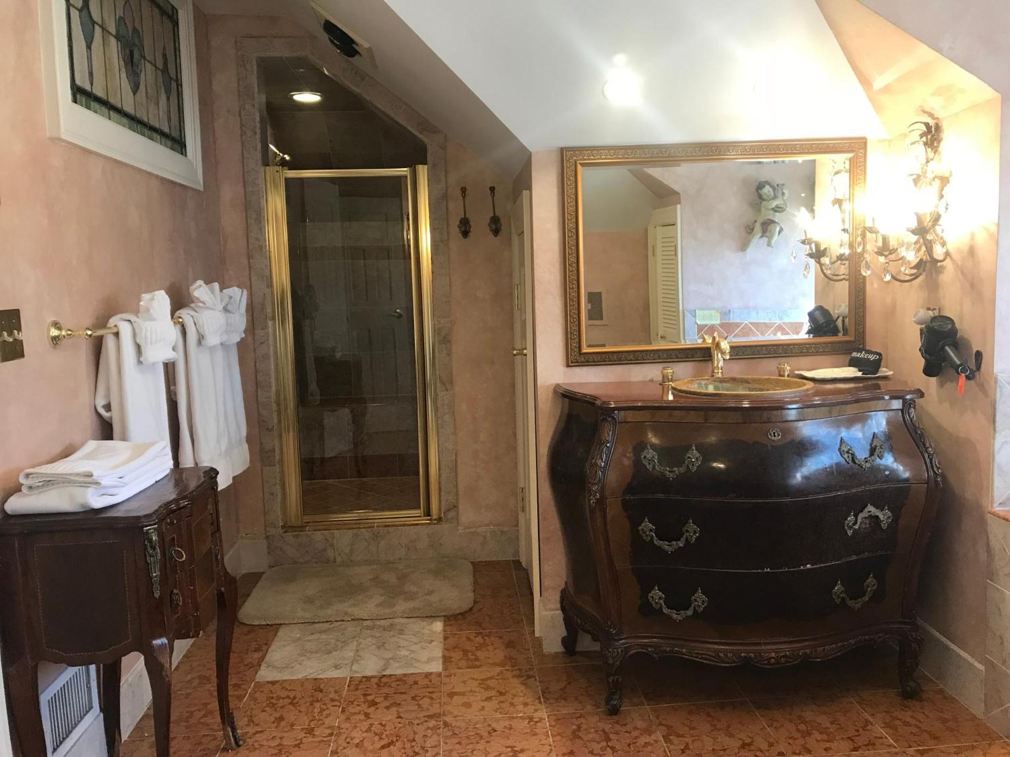 Gramercy Mansion Stevenson Bilik gambar